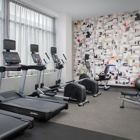 Springhill Suites By Marriott New York Queens Eksteriør bilde