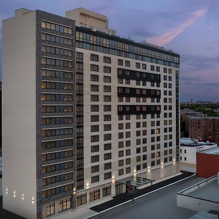 Springhill Suites By Marriott New York Queens Eksteriør bilde
