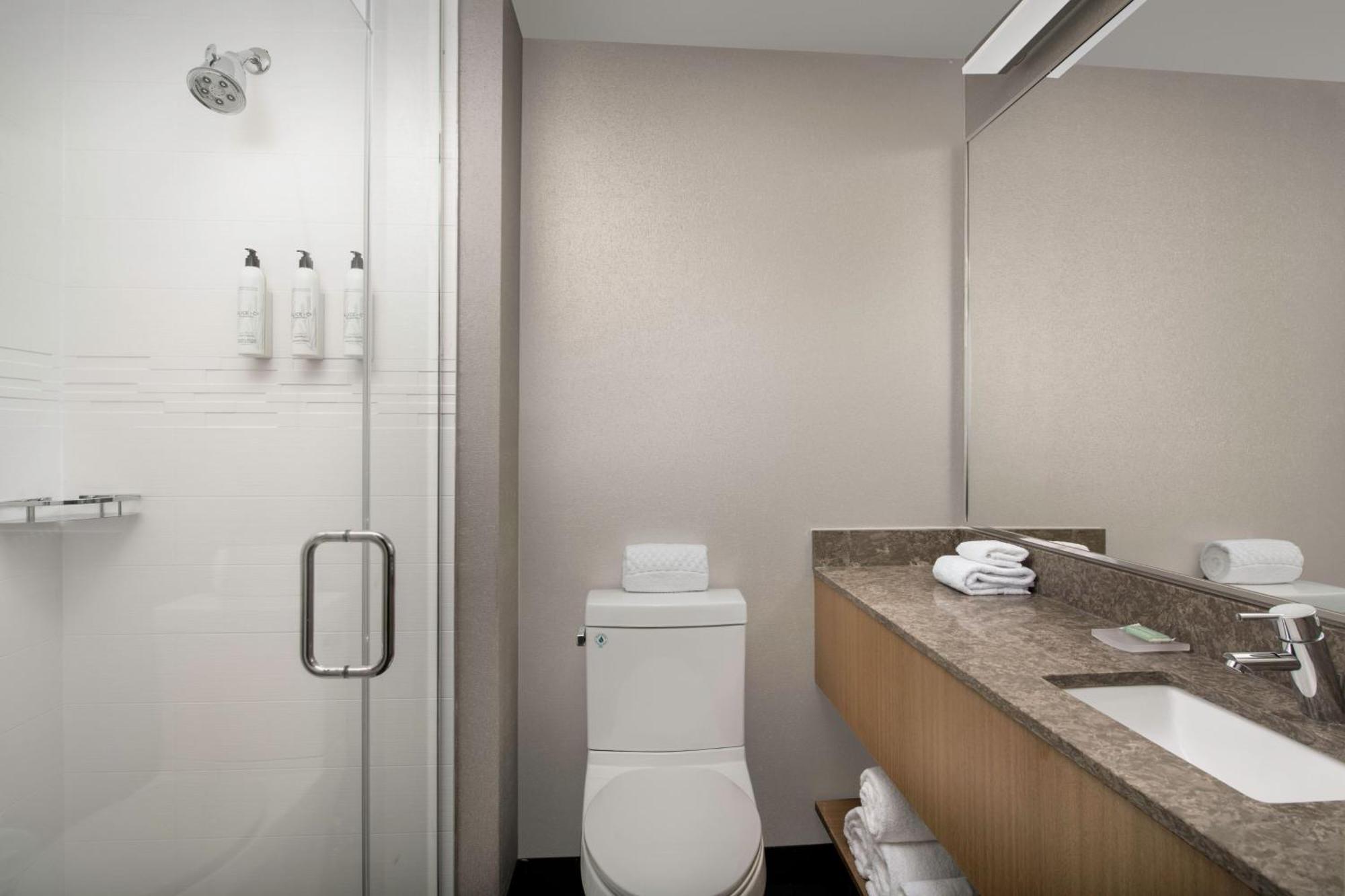 Springhill Suites By Marriott New York Queens Eksteriør bilde